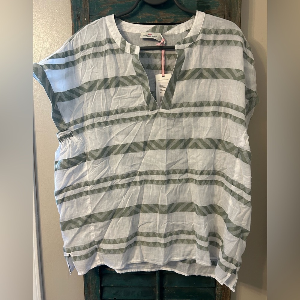 Vineyard vines women’s top brand new with tags size large